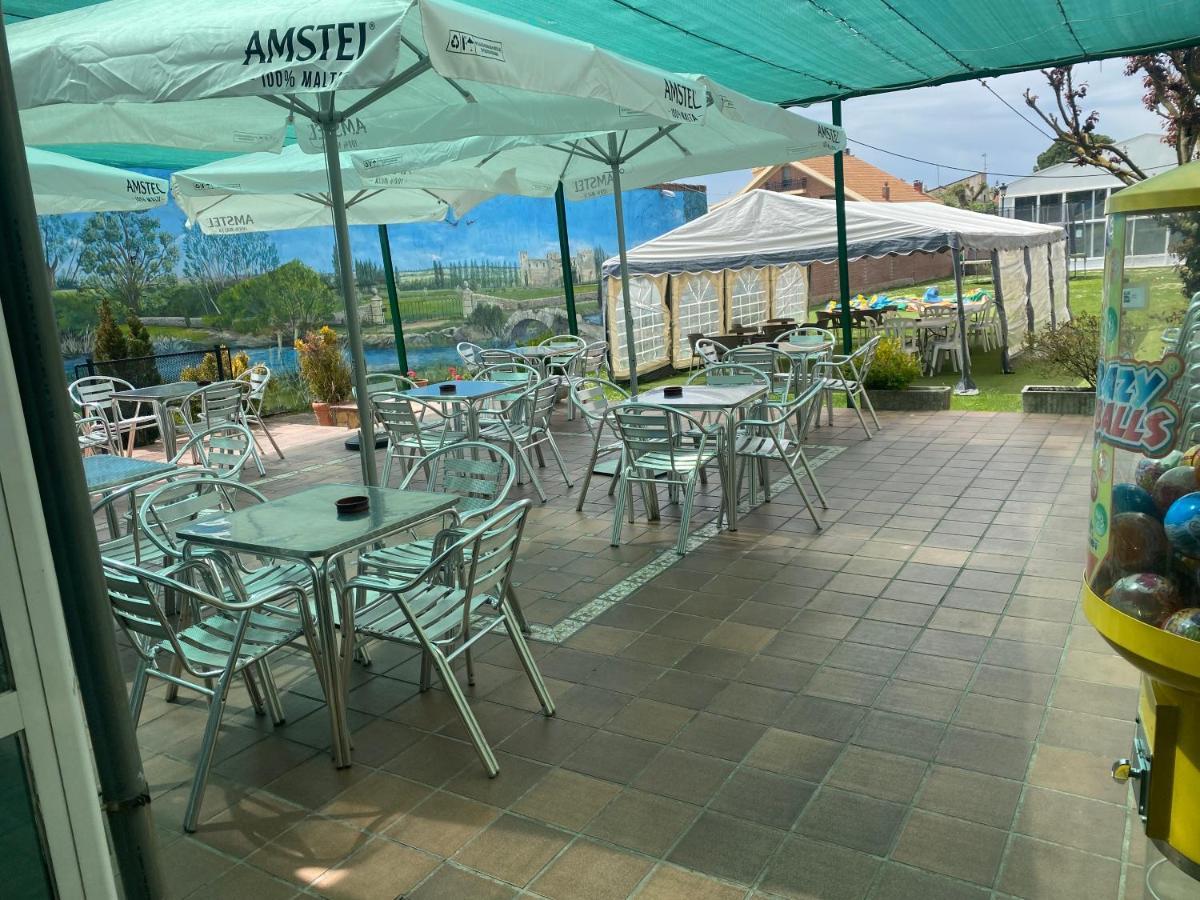 Hostal Restaurante Rio Ubierna Quintanilla-Vivar 外观 照片